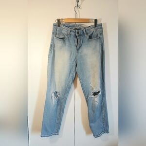 Universal Thread Distressed Boyfriend Jeans 8/29R | Mid Rise Crop